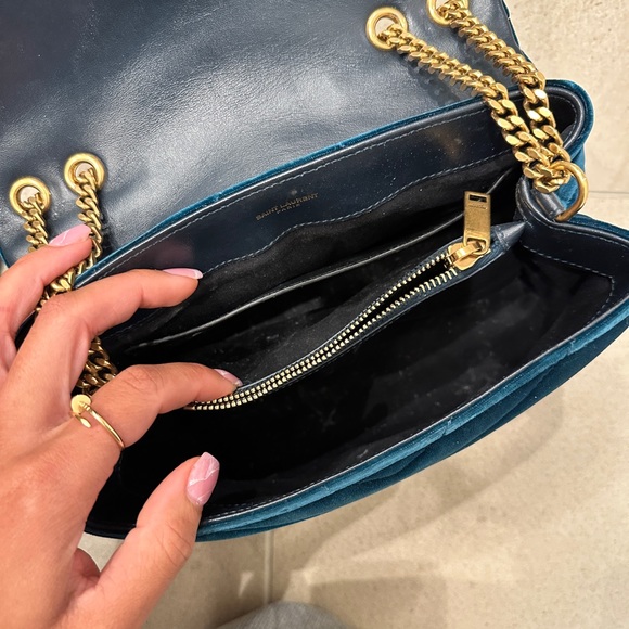 YSL LOU LOU - Picture 7 of 9